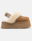 UGG Funkette Chestnut sabot platform donna in pelle scamosciata e montone marrone chestnut, vista laterale