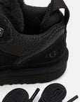 UGG Lowmel Black sneakers uomo e donna in pelle scamosciata nero, vista dall'alto