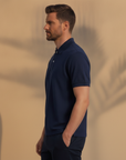 Polo Uomo in Piqué con Colletto Ampio – Stile Classico Premium - vista laterale