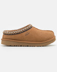 UGG Tasman II Chestnut ciabatte chiuse uomo e donna in pelle scamosciata e montone marrone chestnut, vista laterale
