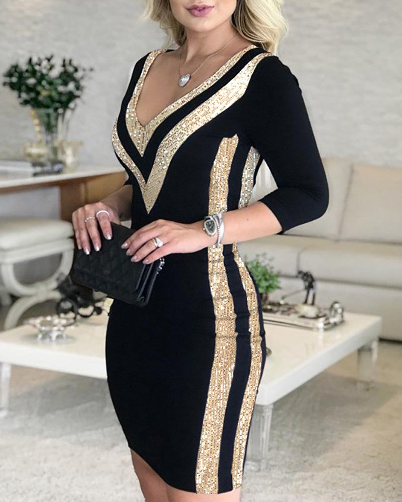 Mini abito da donna con paillettes – Scollo a V, taglio aderente