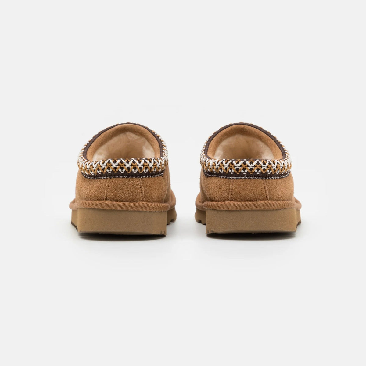UGG Tasman II Chestnut ciabatte chiuse uomo e donna in pelle scamosciata e montone marrone chestnut, dettaglio suola