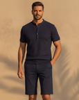 Pantaloncini Chino Slim Uomo – Vestibilità Moderna Aderente - Blu Navy - indossato