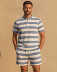 Completo Coordinato Uomo Camicia Righe Bayadère e Pantaloncini - Blu e Panna - indossato