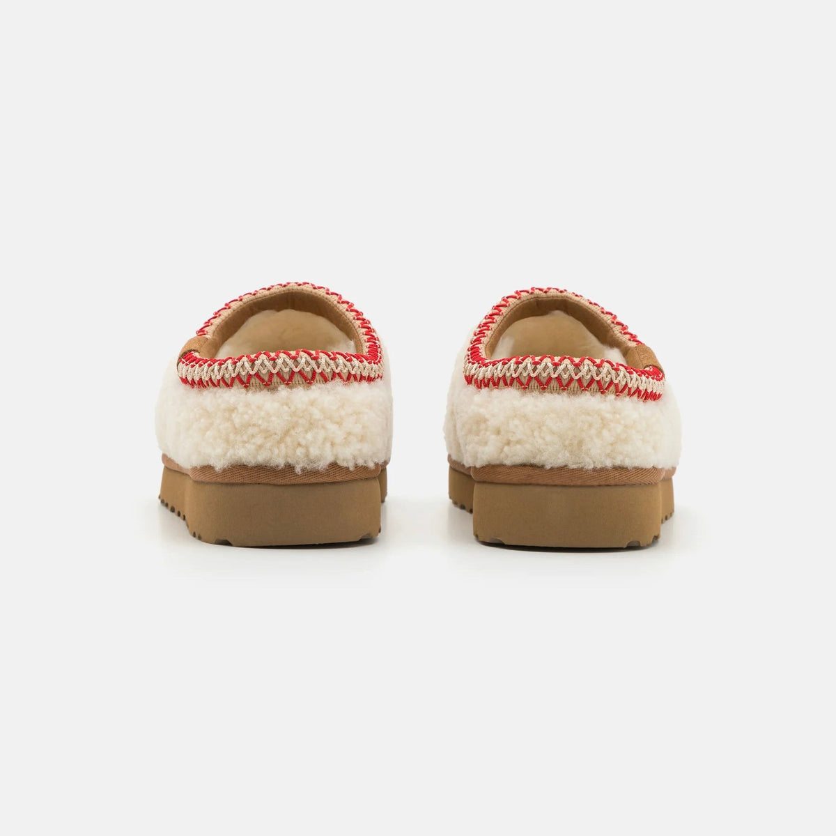 UGG Tasman Maxi Curly Natural ciabatte chiuse donna in pelle scamosciata e montone naturale, dettaglio suola