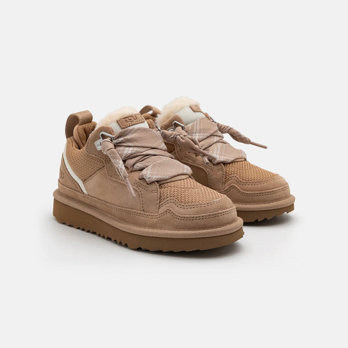 UGG Lowmel Sand sneakers bambino in pelle scamosciata beige sand, vista frontale