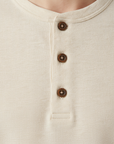 T-shirt Henley Uomo Manica Corta – Colletto con Bottoni Casual Chic - dettaglio