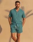Completo Coordinato Uomo Camicia Geometrica e Pantaloncini - Geometrico Ottanio - indossato