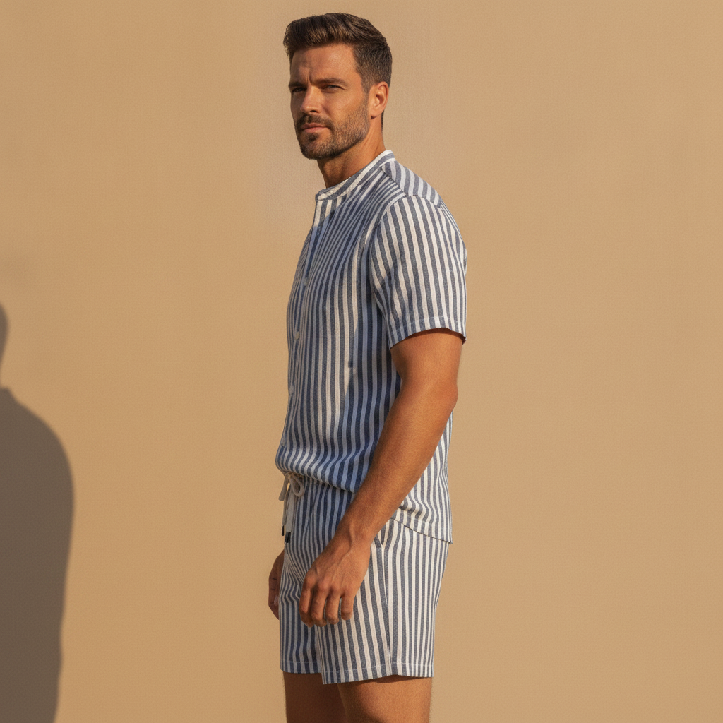 Completo Coordinato Uomo Camicia Lino a Righe e Pantaloncini - vista laterale