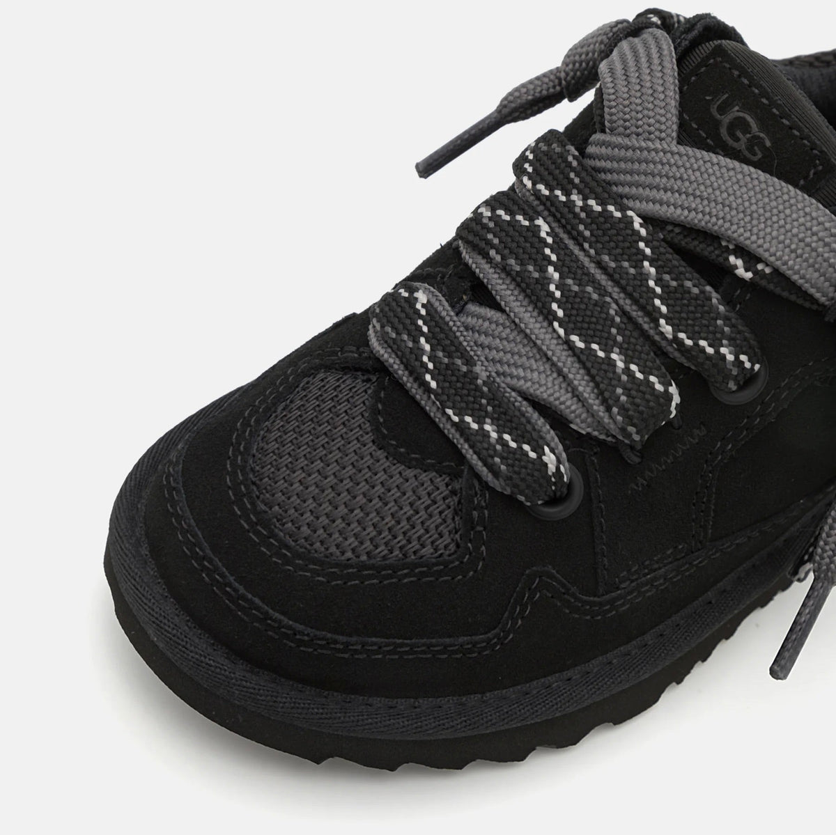 UGG Lowmel Lo Black sneakers uomo e donna in pelle scamosciata nero, vista dall'alto