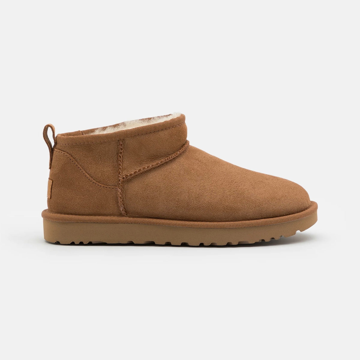 UGG Classic Ultra Mini Chestnut stivaletti donna in pelle scamosciata e montone marrone chestnut, vista laterale
