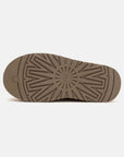 UGG Classic Mini Dipper Chestnut stivaletti donna in pelle scamosciata e montone marrone chestnut, vista posteriore