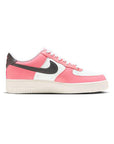 Nike Air Force 1 Low Rosa Pink Foam con Dettagli Neri