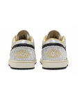 Nike Air Jordan 1 Low Pelle Bianco Nero Swoosh Ricamato
