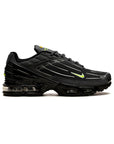 Nike Air Max Plus 3 Nero Volt Uomo Sneakers Moderne e Tecnologiche