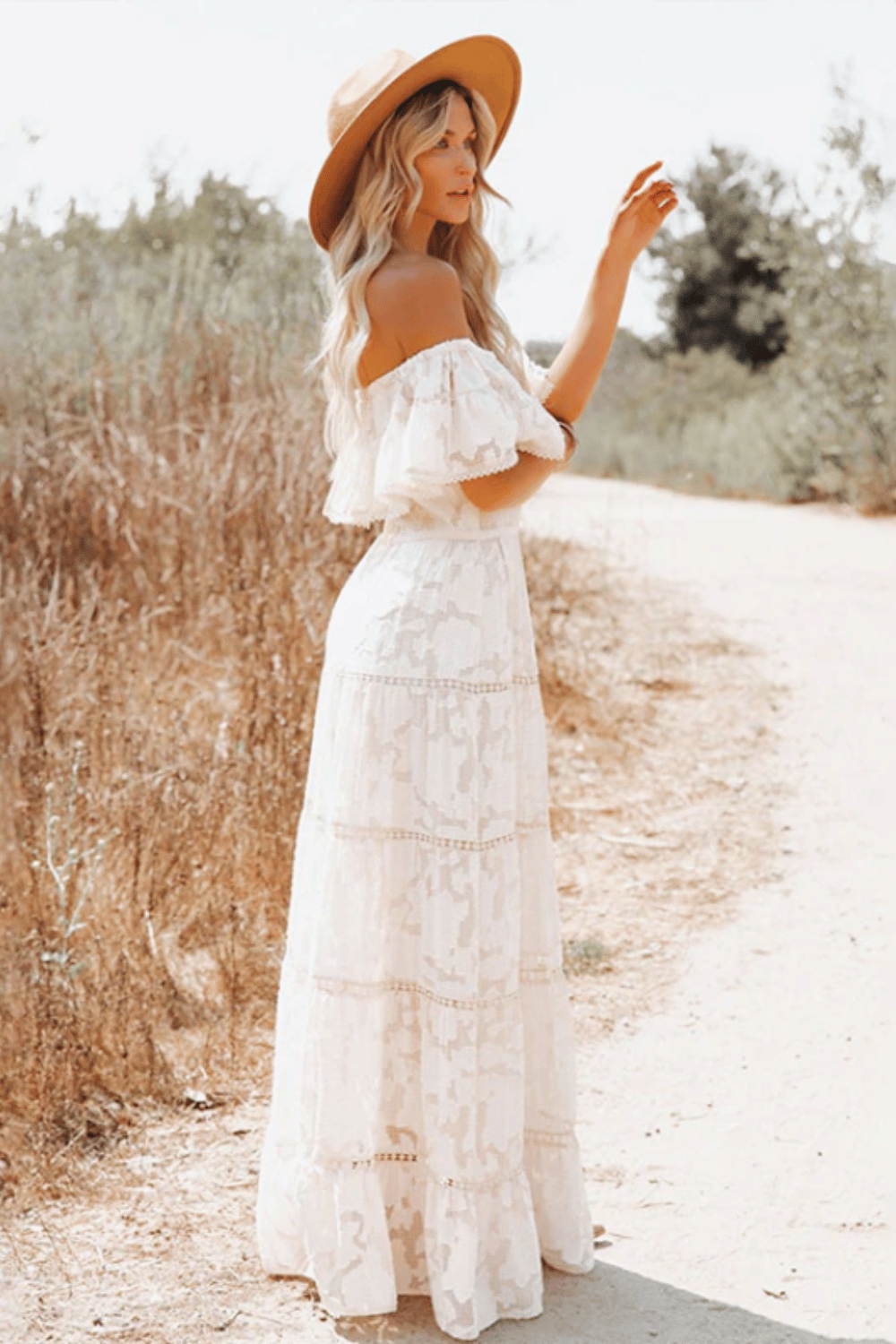 Abito Lungo Bianco Spalle Scoperte in Pizzo - Vestito Estivo Maxi | Sildora