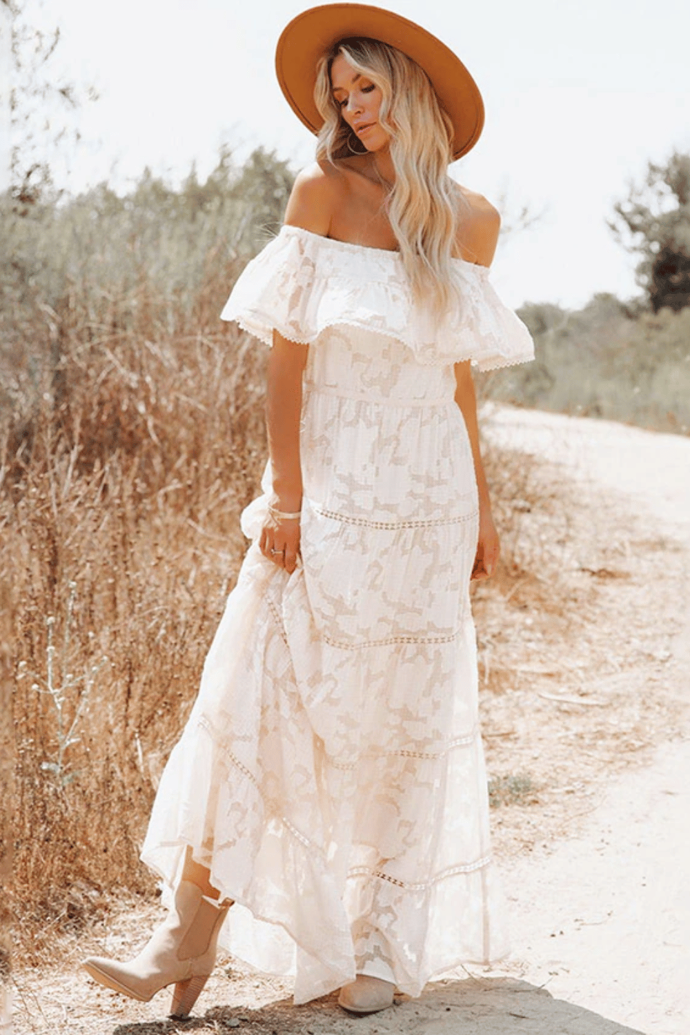 Abito Lungo Bianco Spalle Scoperte in Pizzo - Vestito Estivo Maxi | Sildora