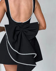 Amber | Mini abito strutturato da donna per invitate a matrimoni