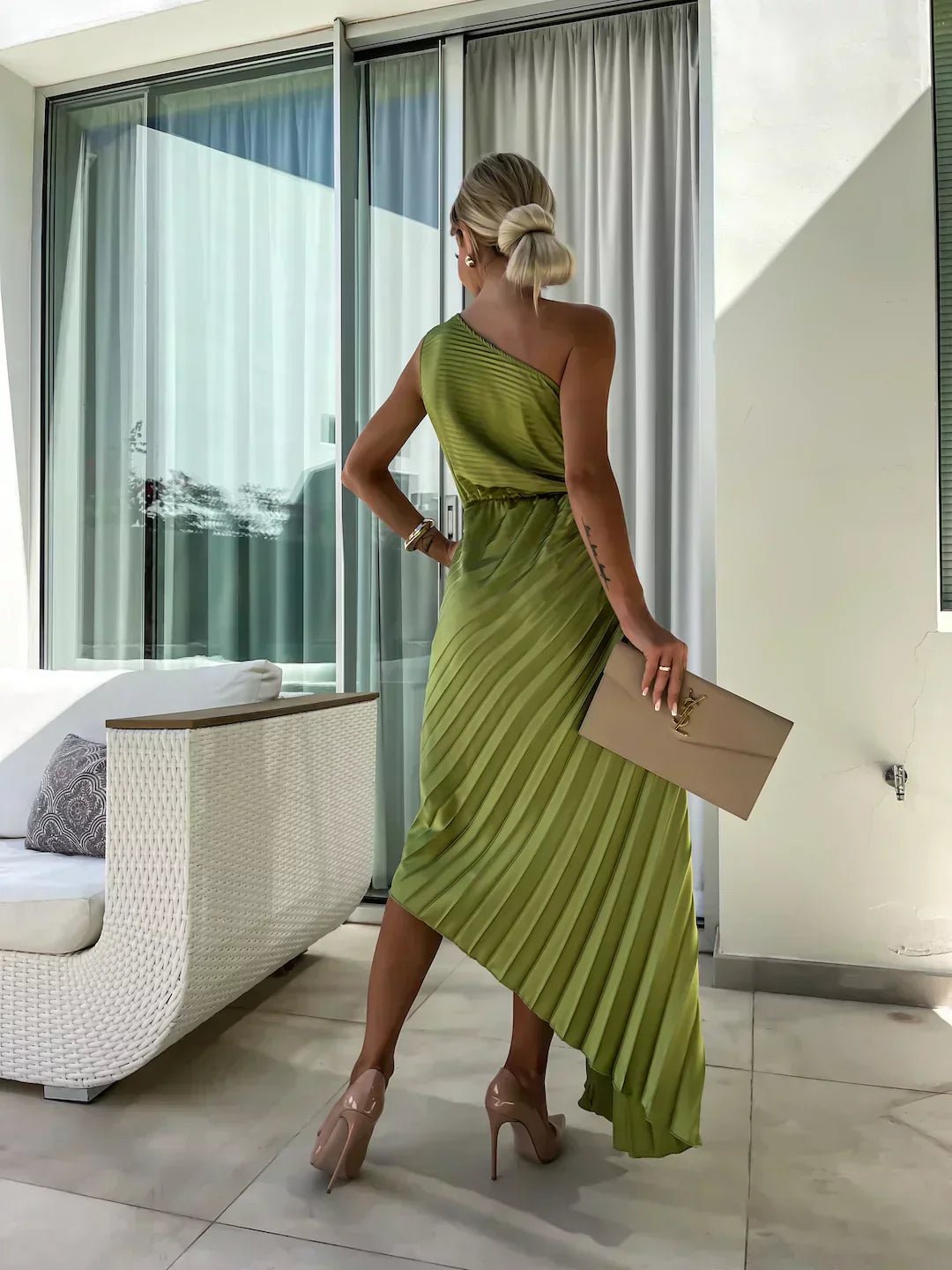 Ava | Abito lungo plissettato floreale monospalla da donna