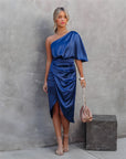 Ava | Abito midi monospalla da donna con drappeggio per uno stile elegante