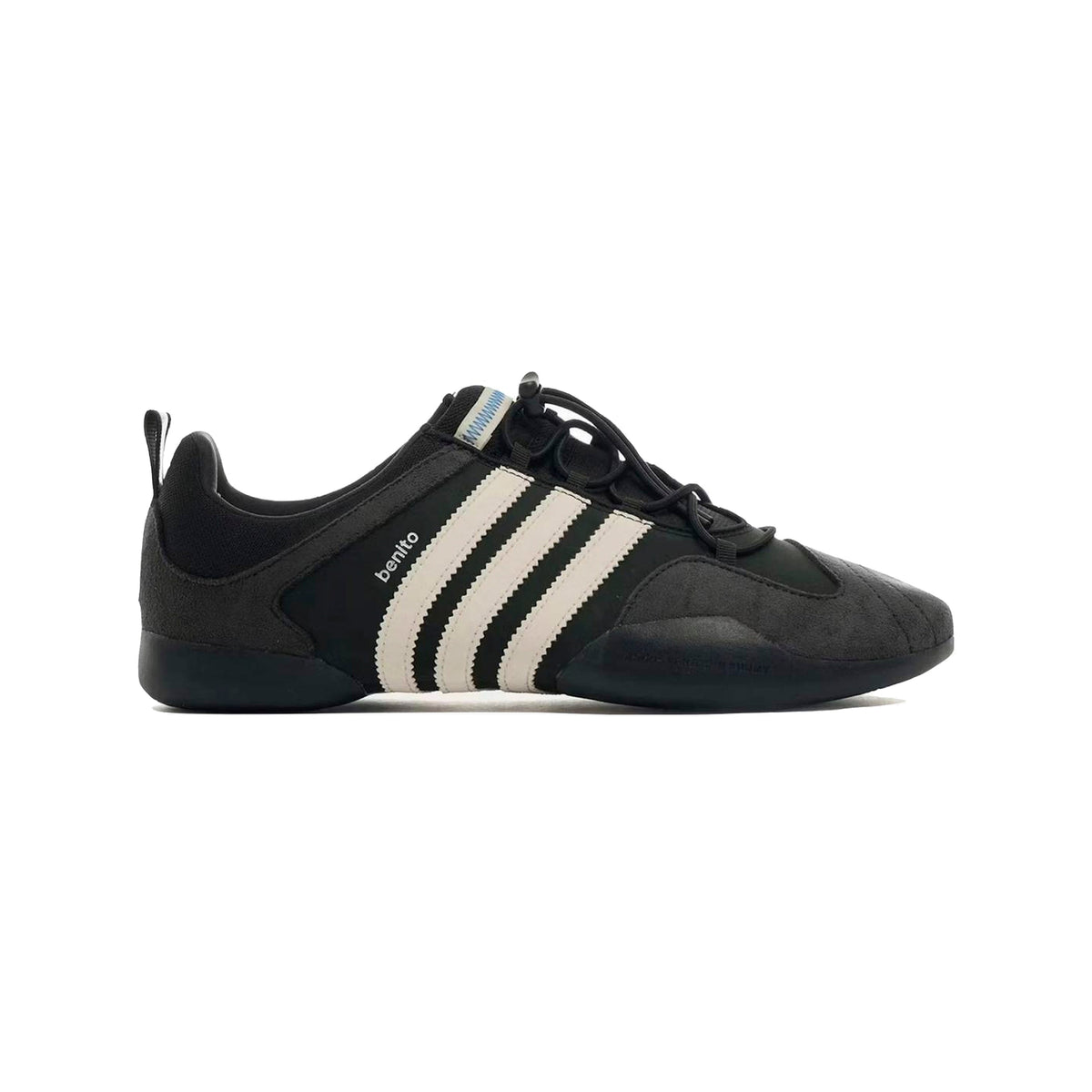 Adidas Ballerine Black Chalk x Bad Bunny ballerine uomo e donna in bianco nero - vista laterale