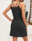 Vestito Donna Ursula – Scollo a V, Spalline Sottili, Taglio Mini e Vita Regolabile con Tasche Estate