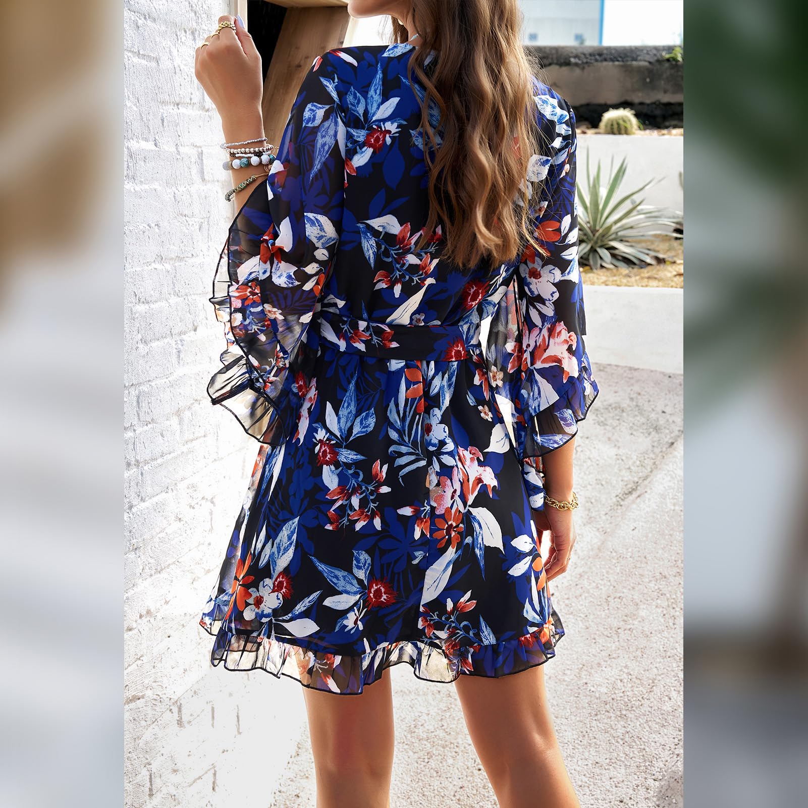 Vestaglia Odessa Donna – Incrocio a V Floreale, Maniche a Campana &amp; Mini in Mussola Elegante