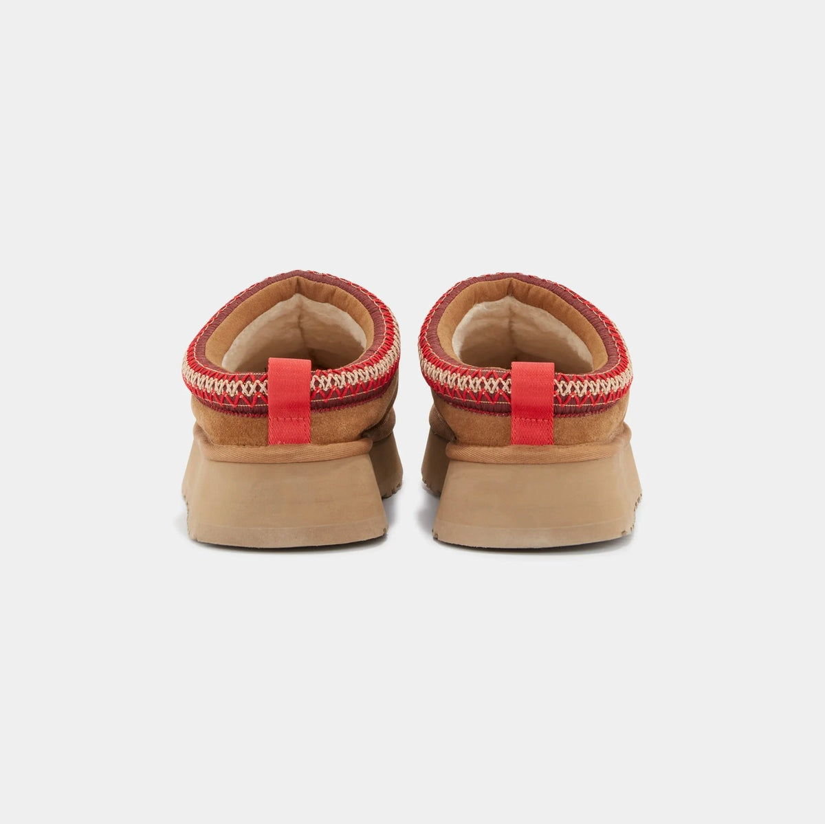 UGG Tazz Chestnut ciabatte platform donna in pelle scamosciata e montone marrone chestnut, vista posteriore