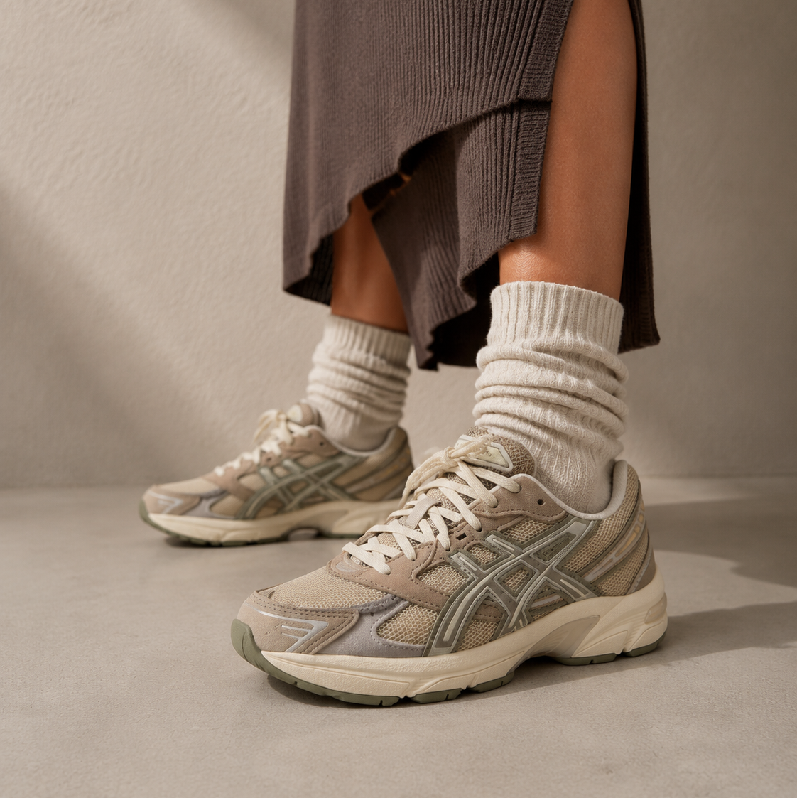 Asics GEL-1130 Wood Crepe Mink sneakers uomo e donna in multicolore - dettaglio tomaia