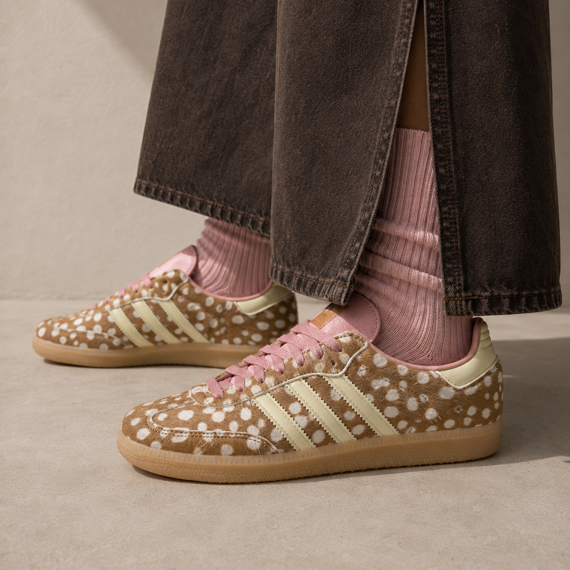Adidas Samba Bambi Brown Desert sneakers basse donna in marrone beige - vista posteriore