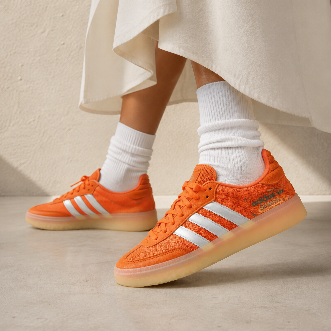 Adidas Samba RM Orange Frost sneakers basse uomo e donna in arancione - vista posteriore
