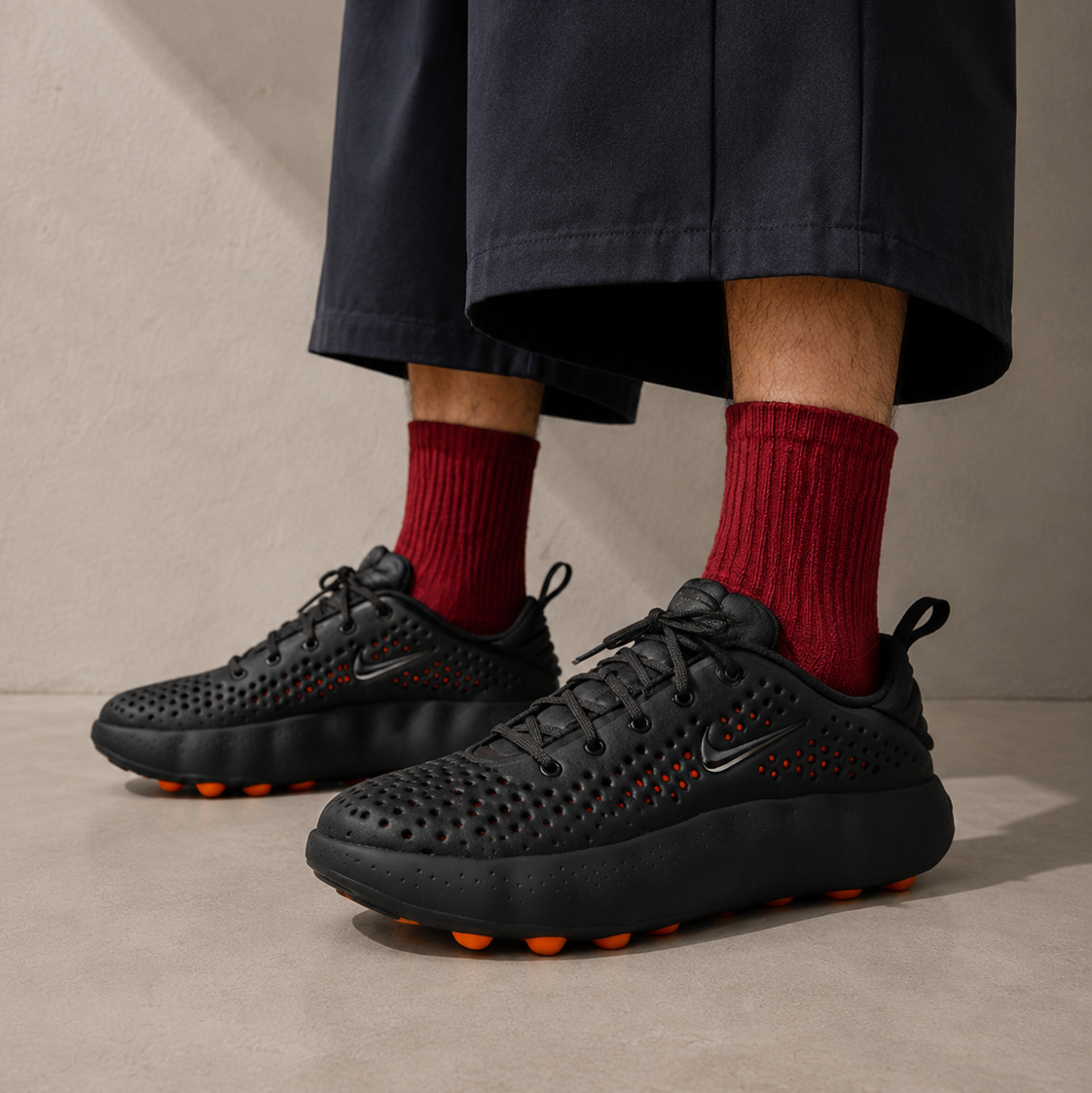 Nike Mind 002 Black Hyper Crimson Nero Arancione Uomo Donna - 5
