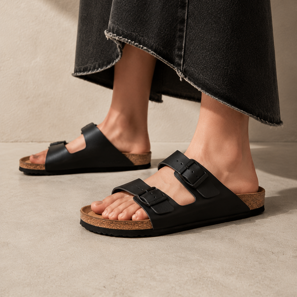 Birkenstock Arizona Black sandali unisex in nero - vista posteriore