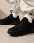 Nike Air Jordan CMFT Era Nero Total Black Uomo Donna - 4