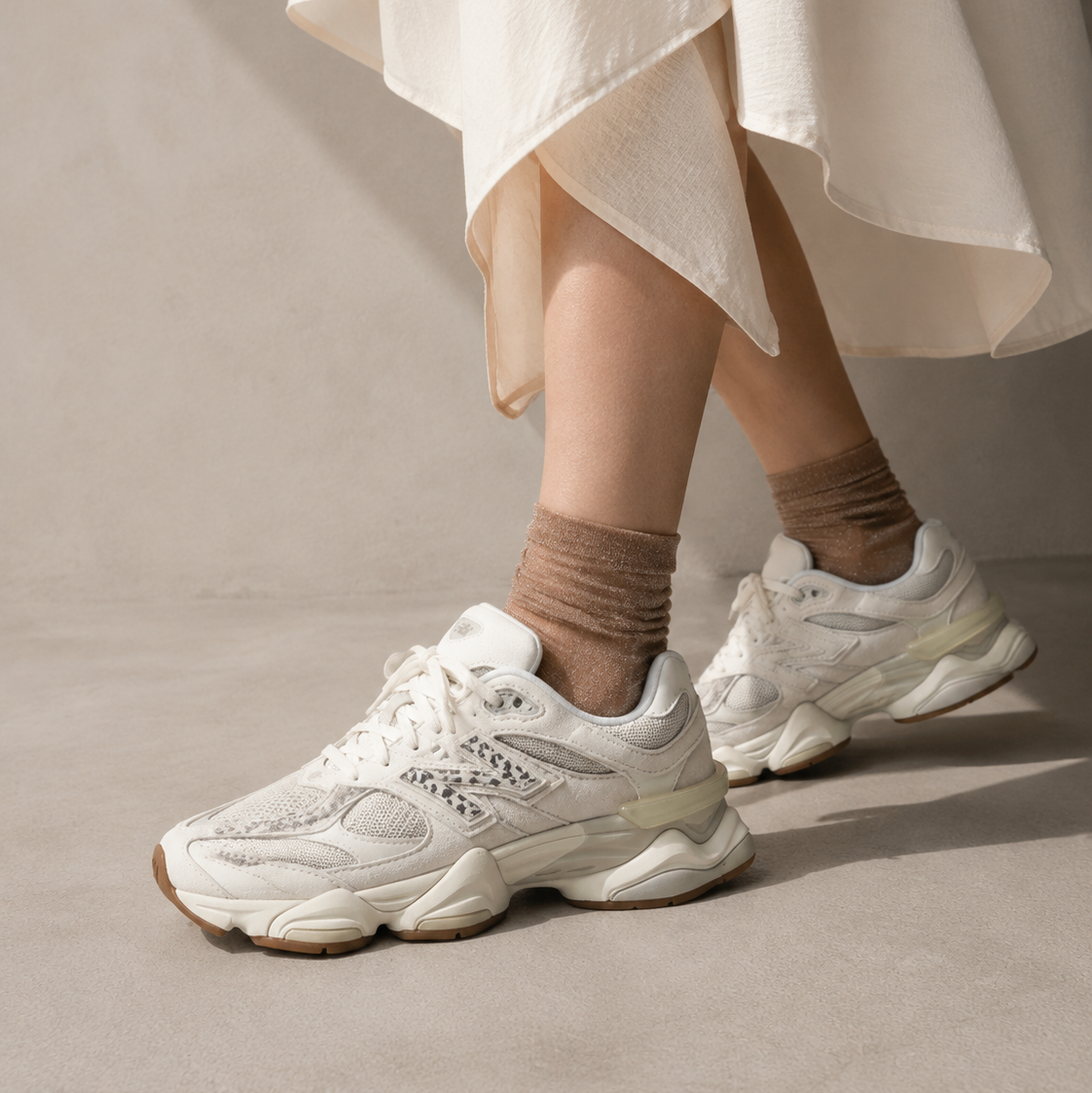 New Balance 9060 Sea Salt Leopard Print Bianco Panna Uomo Donna - 5