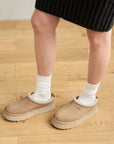 UGG Tazz Sand ciabatte platform donna in pelle scamosciata e montone beige sand, dettaglio tomaia