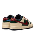 Nike Dunk Low SB Verde Rosso e Beige From Nike To You Uomo