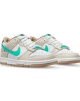 Nike Dunk Low Bianca Beige con Dettagli Verde Menta Uomo