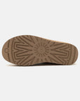 UGG Classic Ultra Mini Platform Sand stivaletti con zeppa donna in pelle scamosciata e montone beige sand, vista posteriore