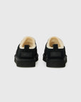 UGG Classic Micro Black stivaletti donna in pelle scamosciata e montone nero, dettaglio suola