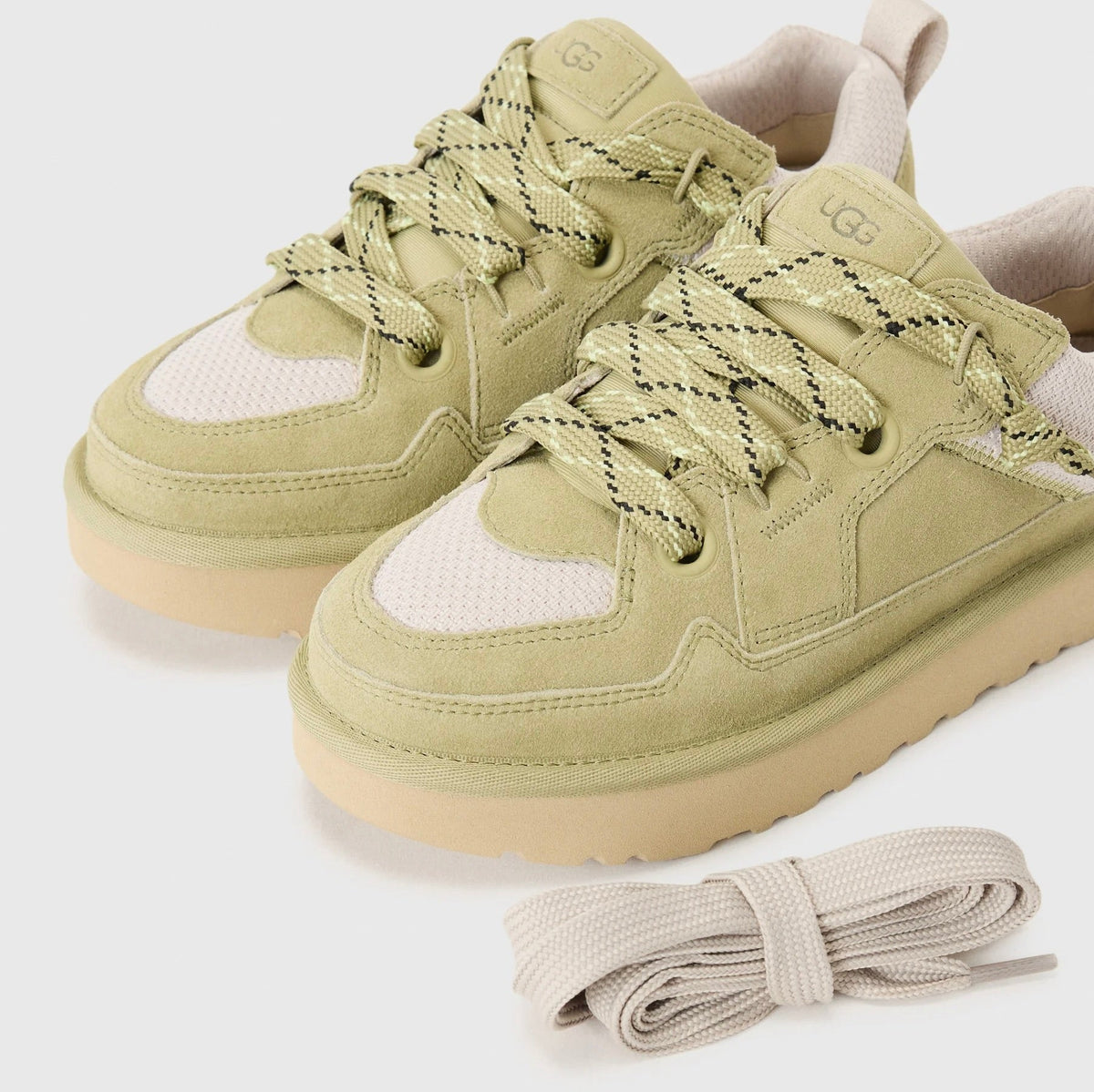 UGG Lowmel Lo Muted Brass sneakers donna in pelle scamosciata ottone, vista dall'alto