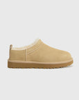 UGG Classic Micro Sand stivaletti donna in pelle scamosciata e montone beige sand, vista laterale