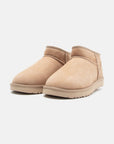 UGG Classic Ultra Mini Sand stivaletti donna in pelle scamosciata e montone beige sand, vista frontale