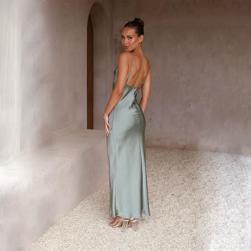 Grace | Abito lungo da donna in raso senza schiena con spacco alto