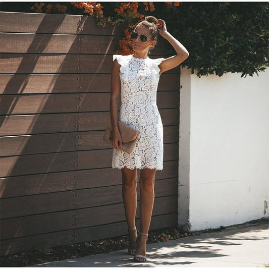 Collezione di abiti da donna Petra - eleganti abiti estivi con stampe uniche e taglio femminile