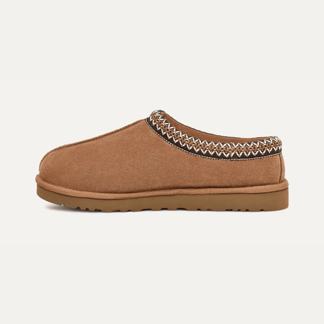 UGG Tasman Chestnut ciabatte chiuse uomo e donna in pelle scamosciata e montone marrone chestnut, dettaglio suola