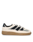 Adidas Spezial ST Bianco Nero sneakers basse uomo e donna in bianco e nero - vista laterale
