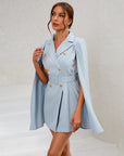 Laura | Mini abito blazer a mantella da donna con bottoni dorati
