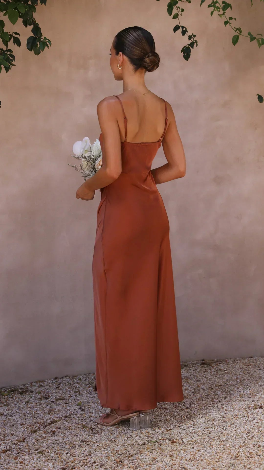 Laura | Abito lungo da donna in satin primaverile