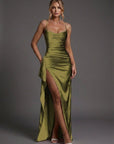 Mia | Abito lungo da donna in satin con spalline e arricciature